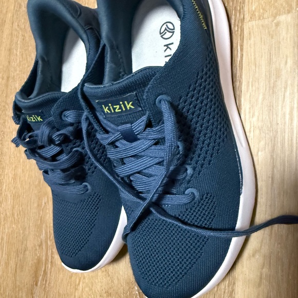Kizik Athletic Shoes - Navy - Picture 2 of 4